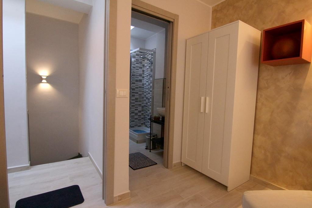 Rosemary Charming Rooms Termoli Ruang foto