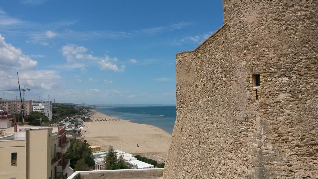 Rosemary Charming Rooms Termoli Bagian luar foto