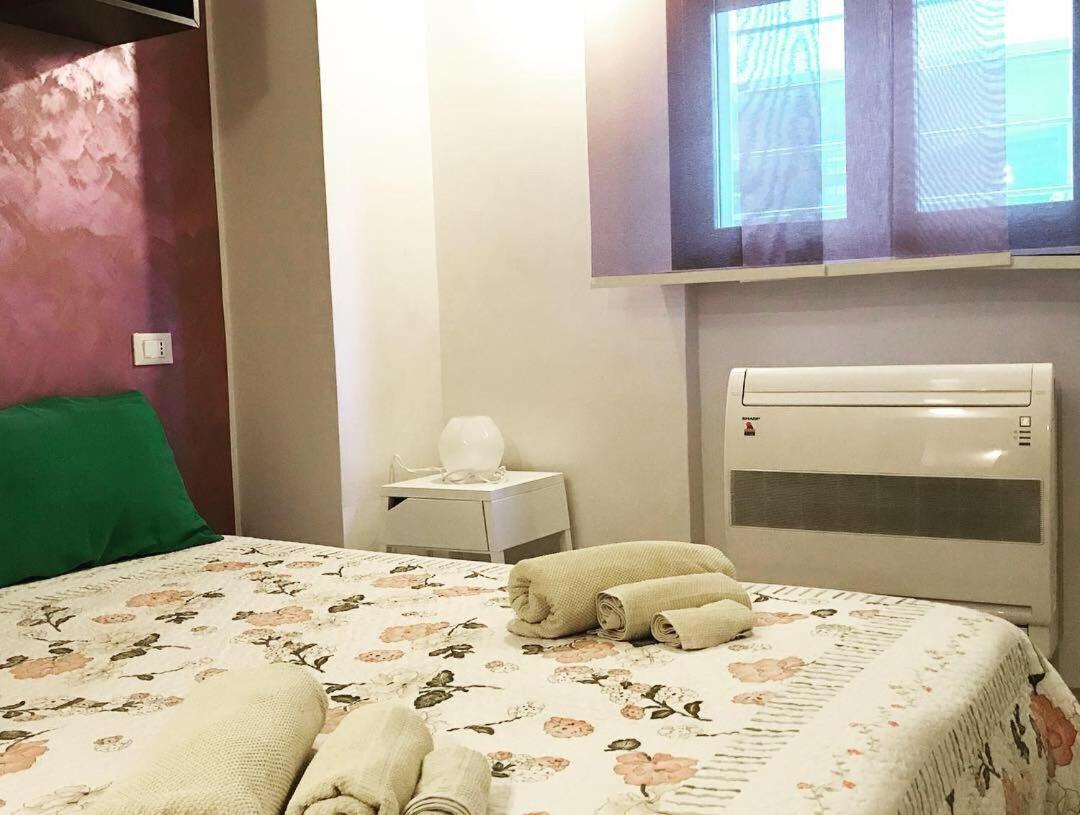 Rosemary Charming Rooms Termoli Bagian luar foto