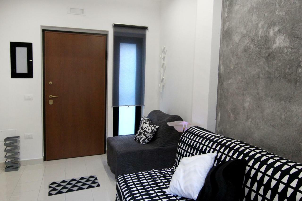 Rosemary Charming Rooms Termoli Bagian luar foto
